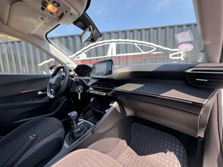 Peugeot 2008 2020 ΑΒΑΦΟ Πρώτο Χέρι-thumb-26