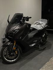 Yamaha TMAX 560 Tech Max 2025-thumb-1
