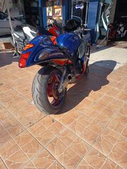 Suzuki GSXR 1300 Hayabusa 2003-thumb-8