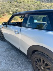 Mini Cooper 2015 D-thumb-3