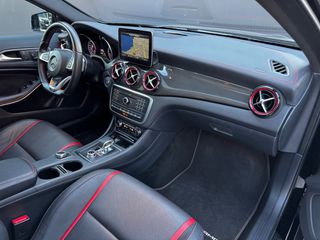 Mercedes-Benz GLA 45AMG 2016-thumb-19
