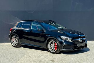 Mercedes-Benz GLA 45AMG 2016-thumb-3