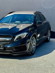 Mercedes-Benz GLA 45AMG 2016-thumb-6