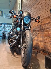 Harley Davidson XL 883 N Sportster IRON 2010-thumb-1