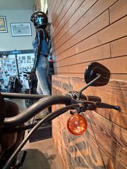 Harley Davidson XL 883 N Sportster IRON 2010-thumb-6