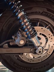 Harley Davidson XL 883 N Sportster IRON 2010-thumb-19
