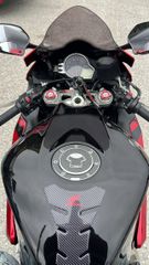 Honda CBR 1000RR 2008 HRC-thumb-2