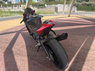 Aprilia RSV 4 Factory 2009 FACTORY-thumb-11