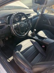 Toyota Avensis 2016 1.600-thumb-6