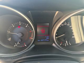 Toyota Avensis 2016 1.600-thumb-12