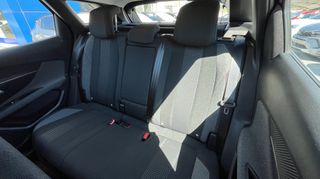 Peugeot 3008 2021 1.5 BLUEHDI 130 EAT8-thumb-12