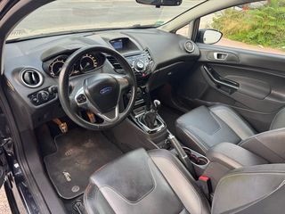 Ford Fiesta 2015-thumb-17