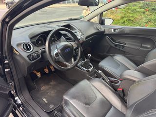 Ford Fiesta 2015-thumb-18