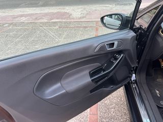 Ford Fiesta 2015-thumb-19