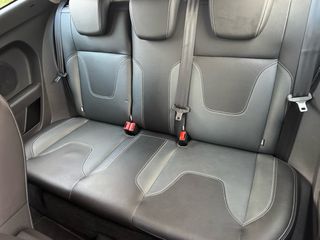 Ford Fiesta 2015-thumb-22