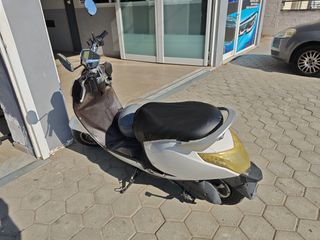 Yadea M6L 2017 Diamond