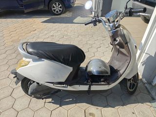 Yadea M6L 2017 Diamond-thumb-2
