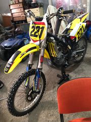 Suzuki RMZ 250 2005 RMZ250-thumb-2