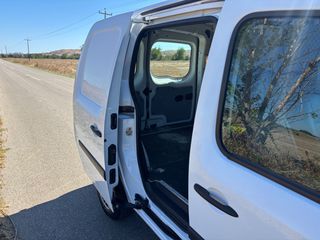 Renault Kangoo 2019 1.5 DCI DIESEL*A/C-thumb-12