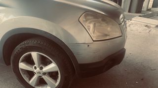 Nissan Qashqai+2 2009-thumb-1