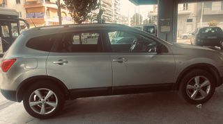 Nissan Qashqai+2 2009-thumb-3