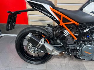 KTM 250 Duke 2019-thumb-4