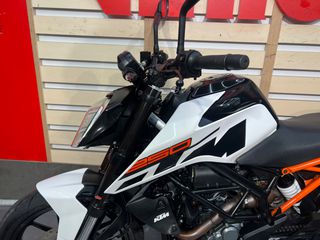 KTM 250 Duke 2019-thumb-17