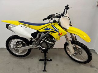Suzuki RM-Z 250 2005-thumb-13