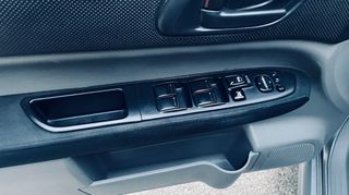 Subaru Forester 2008-thumb-14