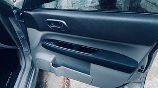 Subaru Forester 2008-thumb-18
