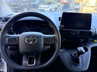 Toyota PROACE CITY 2023-thumb-10