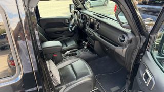 Jeep Gladiator 2022 80th Anniversary Edition-thumb-1