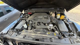 Jeep Gladiator 2022 80th Anniversary Edition-thumb-5