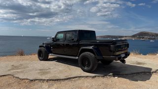 Jeep Gladiator 2022 80th Anniversary Edition-thumb-11