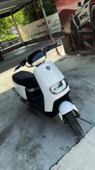 Yadea Electric Scooter 2026 e8s lite-thumb-1