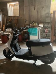 Yadea Electric Scooter 2026 e8s lite-thumb-3
