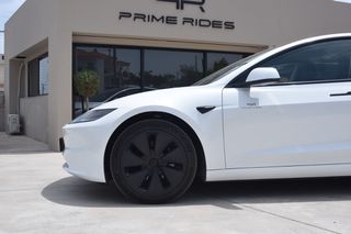 Tesla Model 3 2024 LONG RANGE DUAL MOTOR-thumb-5