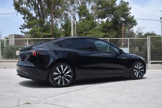Tesla Model 3 2024 LONG RANGE DUAL MOTOR-thumb-3