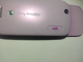 Sony ericsson w20i ροζ-thumb-1