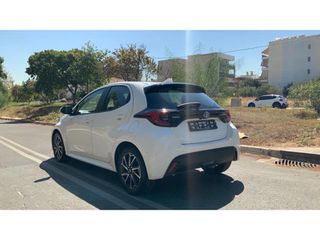 Toyota Yaris 2022 STYLE-thumb-1