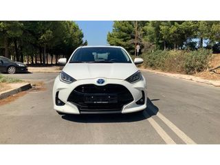 Toyota Yaris 2022 STYLE-thumb-4