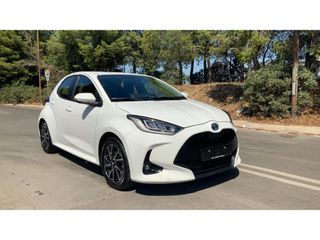 Toyota Yaris 2022 STYLE-thumb-7