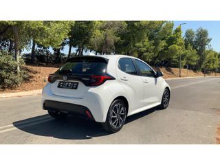 Toyota Yaris 2022 STYLE-thumb-6