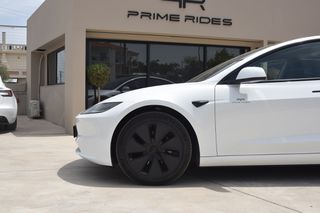 Tesla Model 3 2024 LONG RANGE DUAL MOTOR-thumb-6