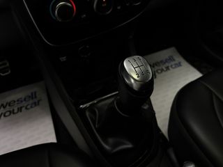 Renault Clio 2019 (από 108€/μήνα)-thumb-31