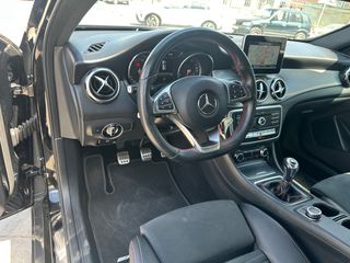 Mercedes-Benz GLA 180 2019 AMG Edition-thumb-13