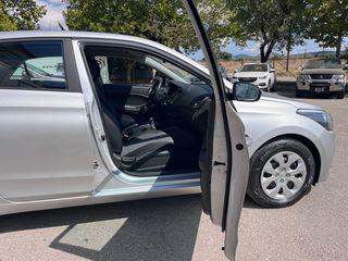 Hyundai i 20 2017-thumb-18