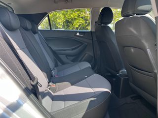 Hyundai i 20 2017-thumb-24