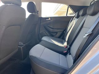 Hyundai i 20 2017-thumb-25