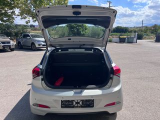 Hyundai i 20 2017-thumb-26